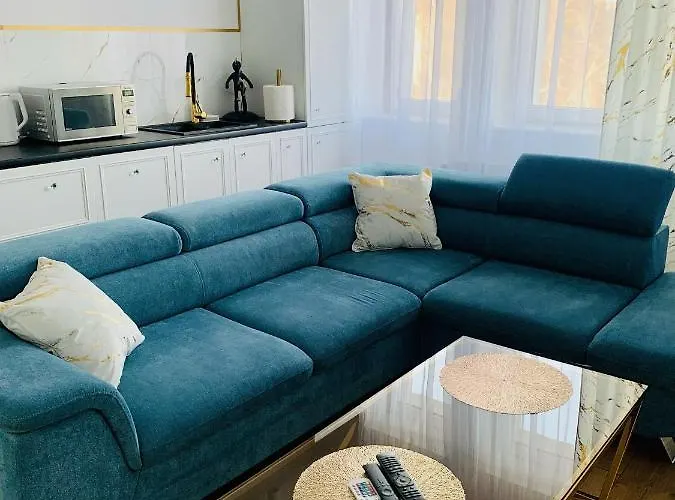 Bursztynowy 1 Dworzec Glowny Srodmiescie Stare Centrum * グダニスク