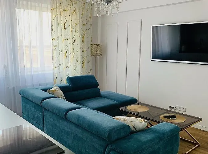 Bursztynowy 1 Dworzec Glowny Srodmiescie Stare Centrum * グダニスク